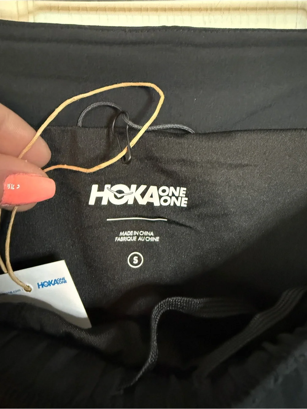 Hoka One One Men's Black performance Woven 7” Short Size Small NEW!